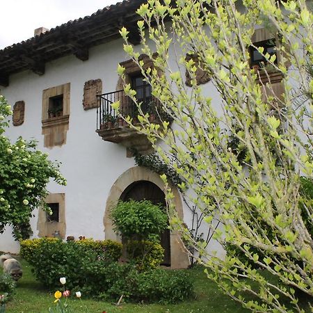 Casona De Trevino Casa de hóspedes Cosgaya Exterior foto