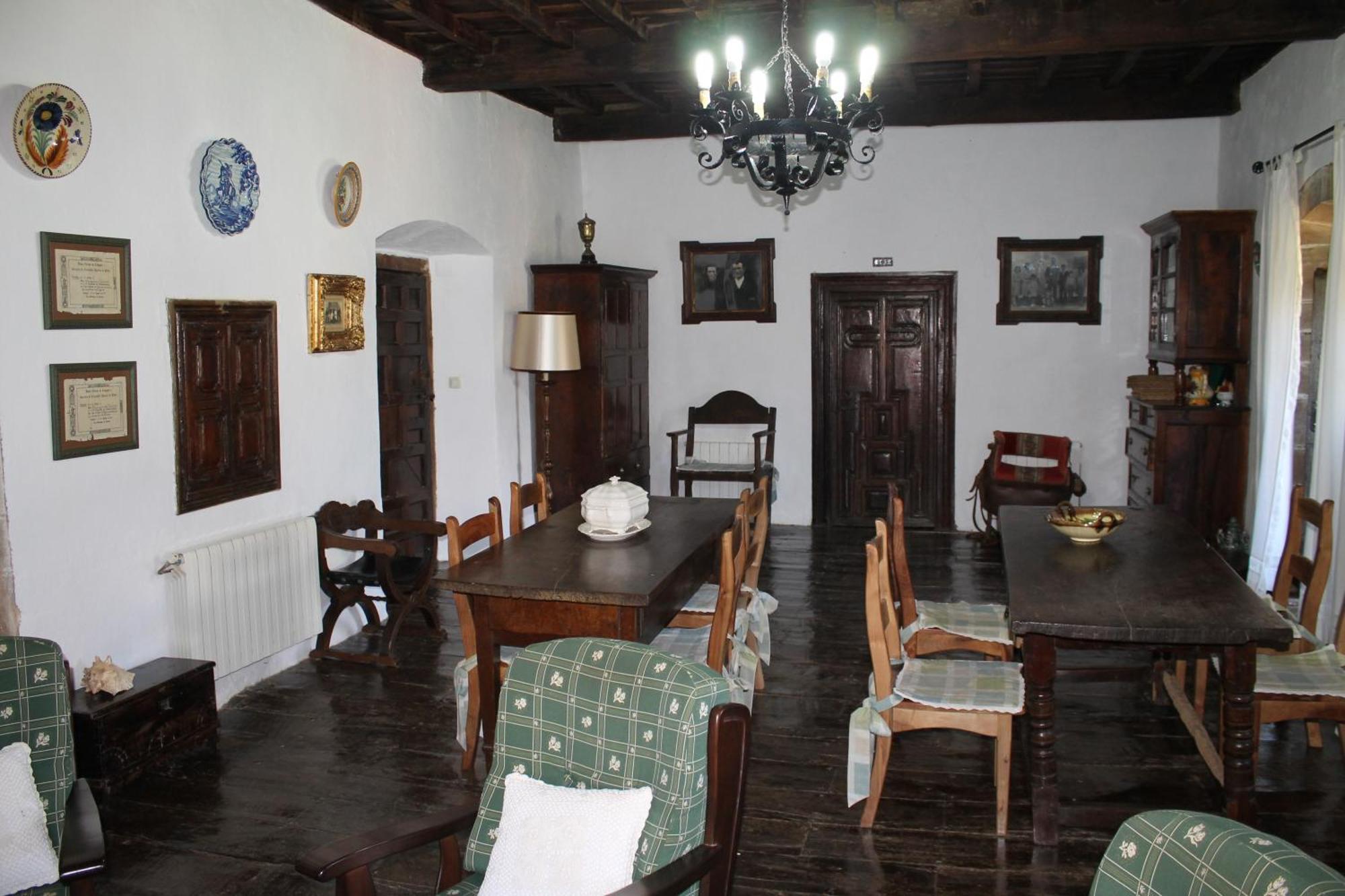 Casona De Trevino Casa de hóspedes Cosgaya Exterior foto