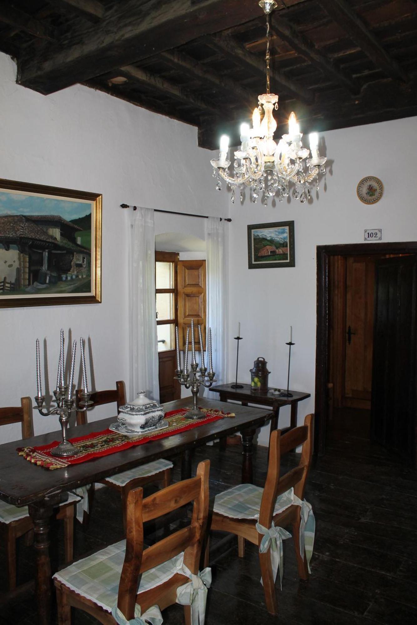 Casona De Trevino Casa de hóspedes Cosgaya Exterior foto